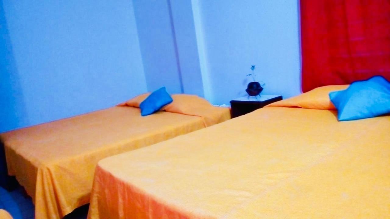 Hotel Zocalo Abuelos Акапулько Экстерьер фото